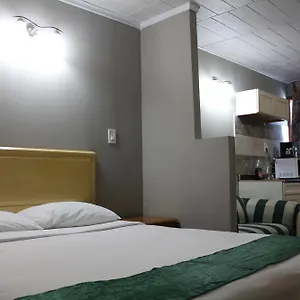 Ritz Motel